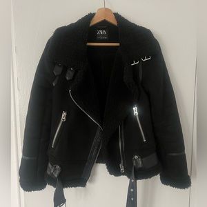 Zara short sherling jacket. Size XS